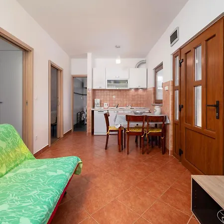 Awesome In With Kitchen