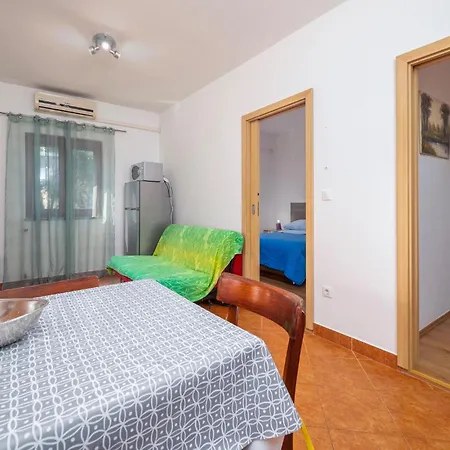 Awesome In With Kitchen Holiday home Medulin
